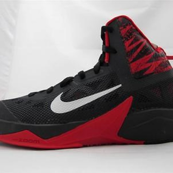 Nike - Picture 3 of 3